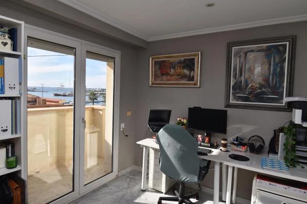 Apartment for sale in Playa Levante, Santa Pola photo 1