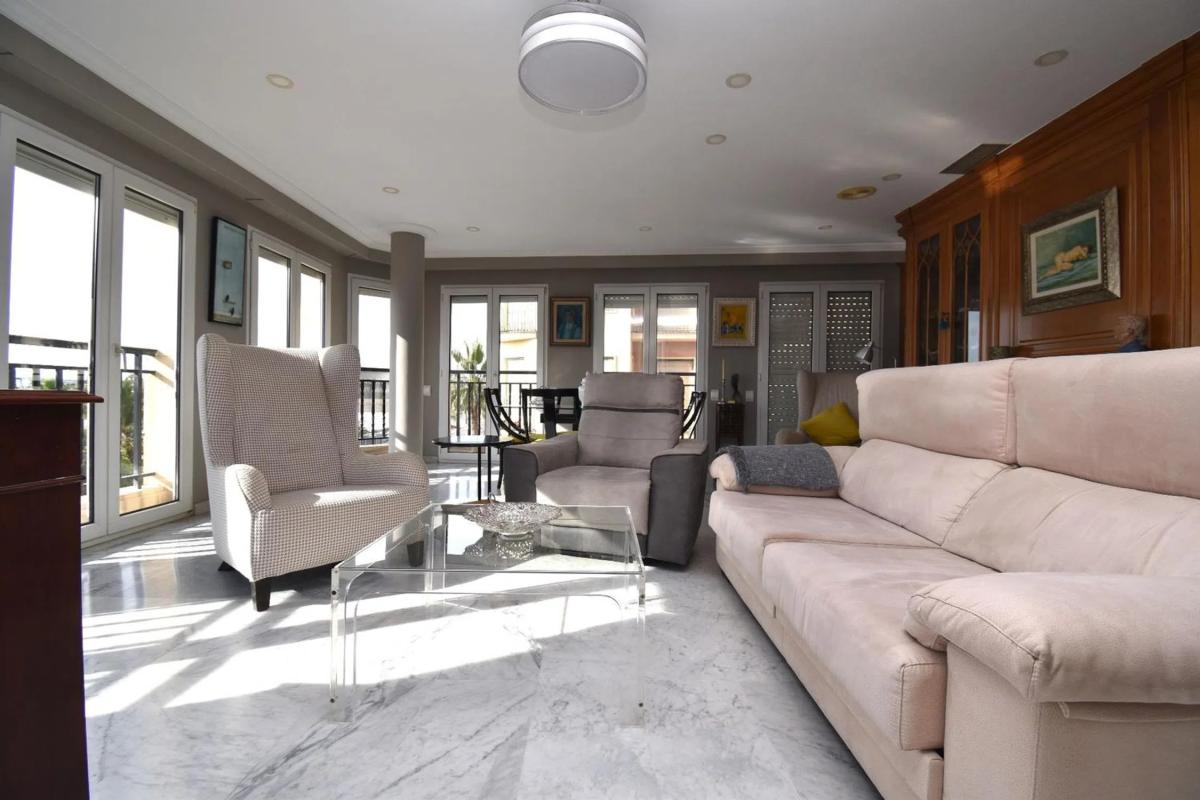 Sale of apartment in Playa Levante, Santa Pola
 photo 5