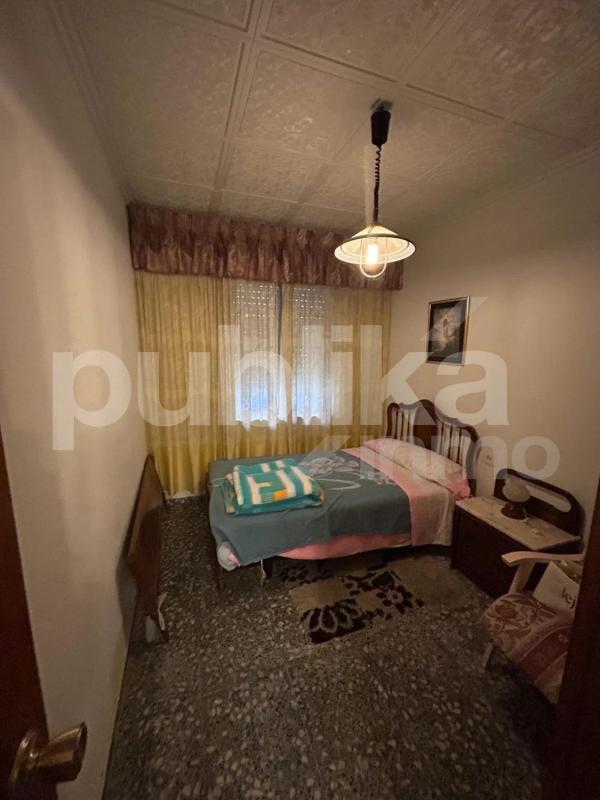 Продажа отдельного шале в  Centro, Санта Пола photo 2