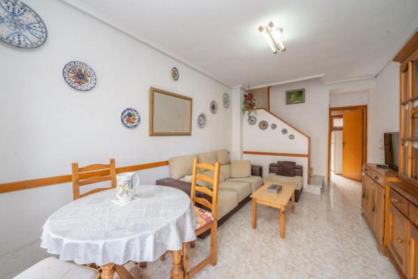 Terraced house for sale at Avenida Albacete , Santa Pola thumbnail 1