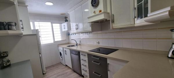 Piso en venta en Calle Campoamor, Santa Pola
 photo 4