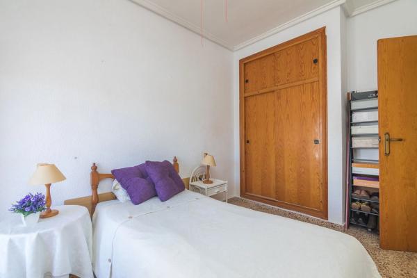 Четырехквартирный дом на продажу на  Avenida Verge del Pilar, 54 , Санта Пола photo 2