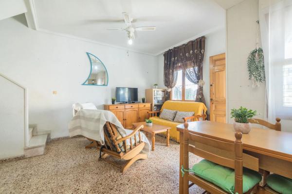Четырехквартирный дом на продажу на  Avenida Verge del Pilar, 54 , Санта Пола photo 4