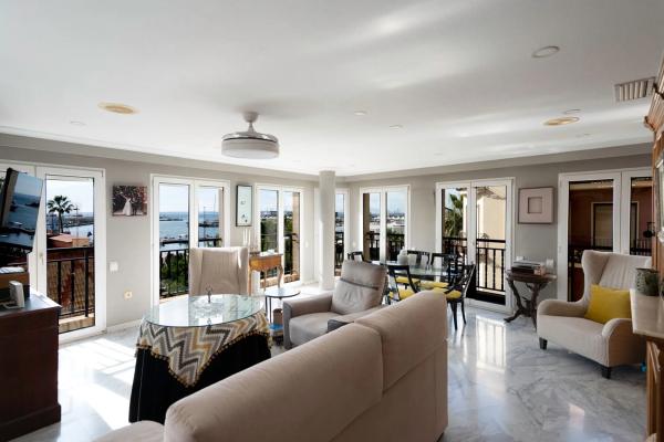 Apartment for sale in  Calle Astilleros, Santa Pola photo 2