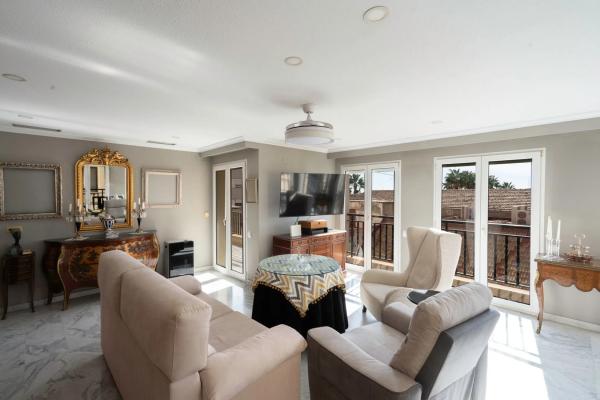 Apartment for sale in  Calle Astilleros, Santa Pola photo 4