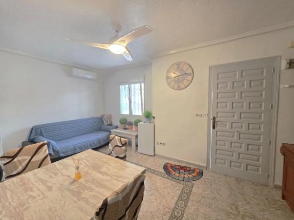 Четырехквартирный дом на продажу на  Tamarit - Playa Lissa , Санта Пола photo 3