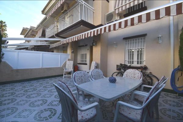 Частный шале на продаже в  Gran Playa, Санта Пола photo 4