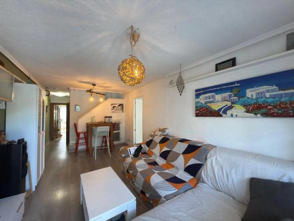 Четырехквартирный дом на продажу на  Gran Playa , Санта Пола photo 1