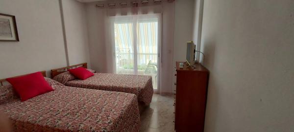 Четырехквартирный дом на продажу на  Avenida Zaragoza, 7 , Санта Пола photo 2