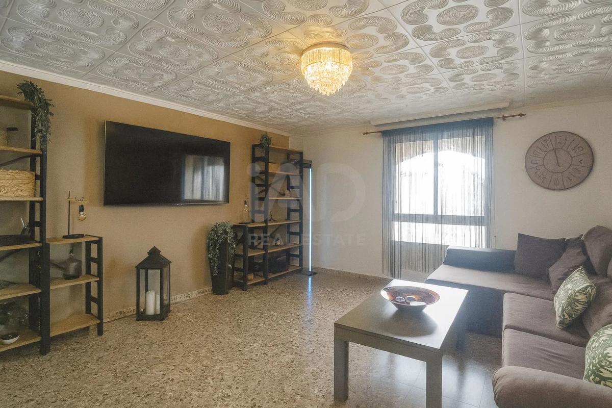 Sale of apartment in Centro, Santa Pola
photo 2