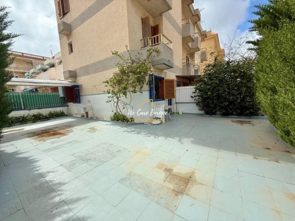 Chalet pareado en avenida Albacete photo 2