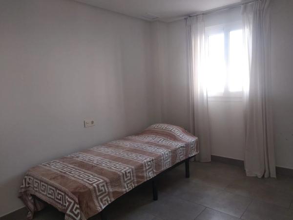Четырехквартирный дом на продажу на  Portugal , Санта Пола photo 1
