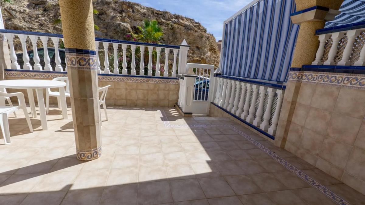 Venta de chalet independiente en Calle Juan Sebastián Elcano, Santa Pola
photo 3