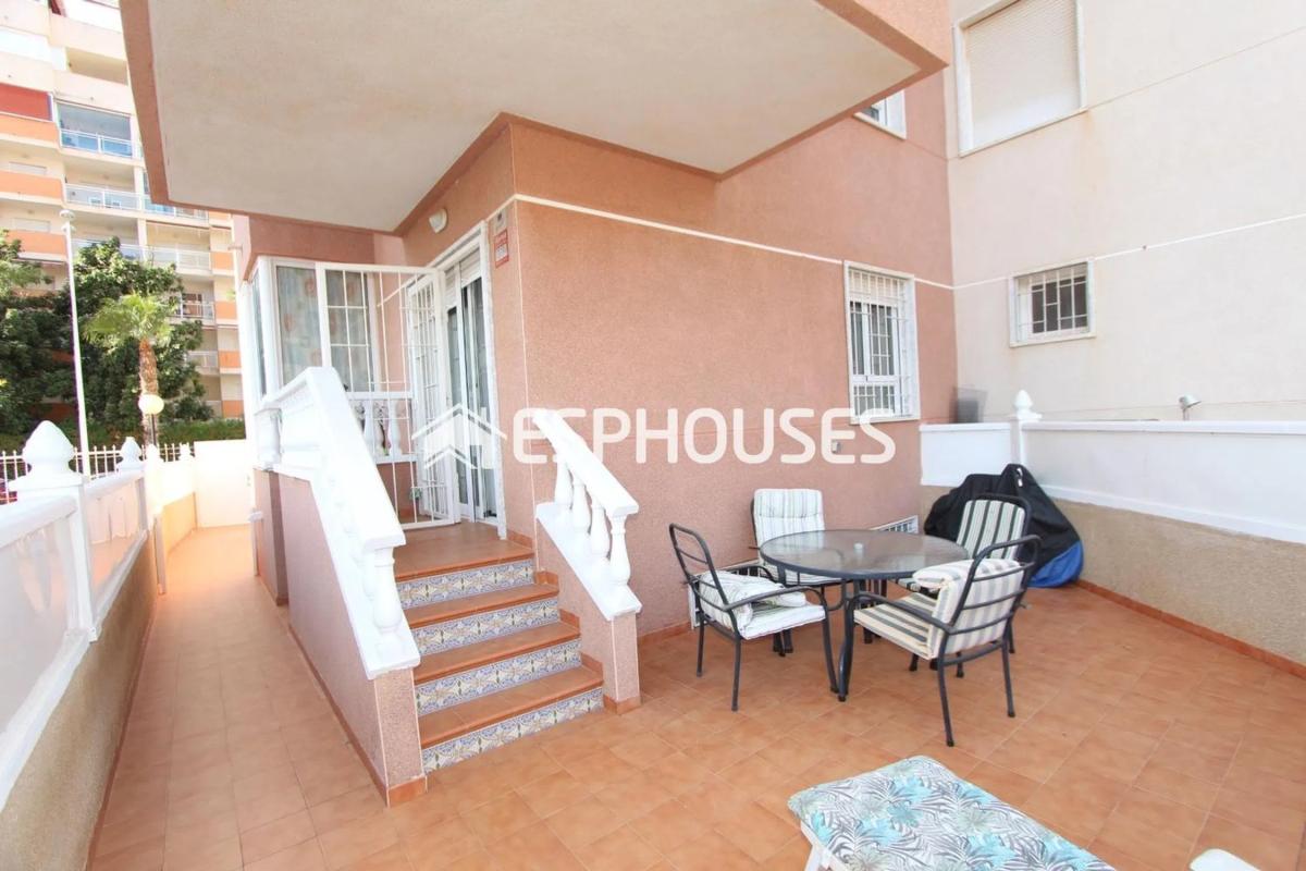 Venta de piso en Puerto Deportivo, Guardamar del Segura
 photo 2