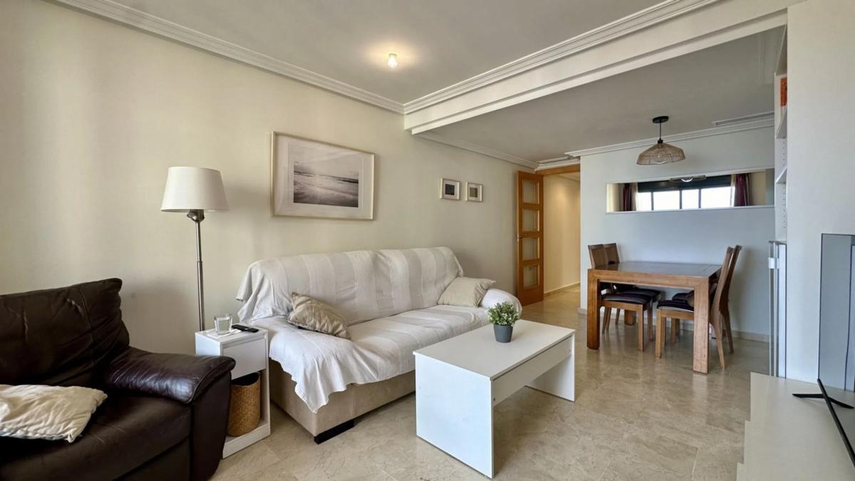 Sale of apartment in Calle Puerto Rico, Guardamar del Segura
photo 2