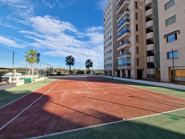 Piso en venta en Calle Basilio Paredes, 17, Guardamar del Segura
 photo 1