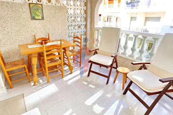 Piso en venta en Calle Blasco Ibáñez, 70, Guardamar del Segura
photo 1