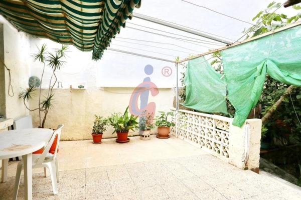 Chalet independiente en venta en Avenida del País Valencià, 88, Guardamar del Segura
photo 1
