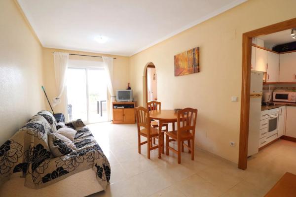 Apartment for sale in Puerto Deportivo, Guardamar del Segura thumbnail 1