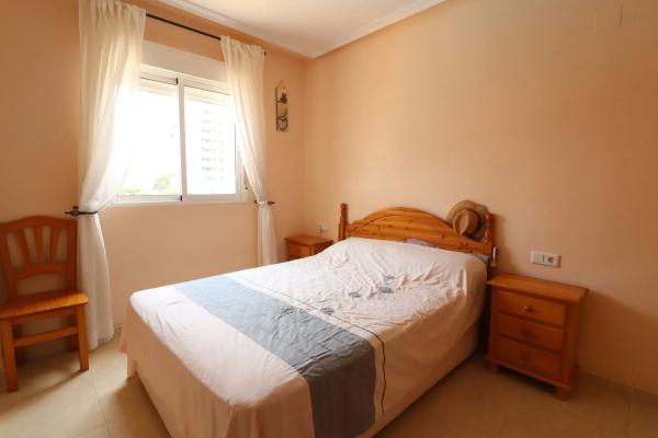 Apartment for sale in Puerto Deportivo, Guardamar del Segura thumbnail 2