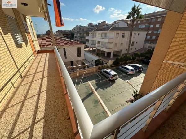 Piso en venta en Guardamar Playa, Guardamar del Segura
 photo 1