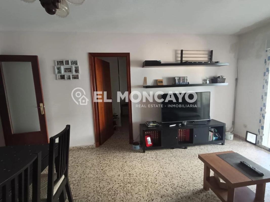 Sale of apartment in Avenida Filipines, Guardamar del Segura
photo 2
