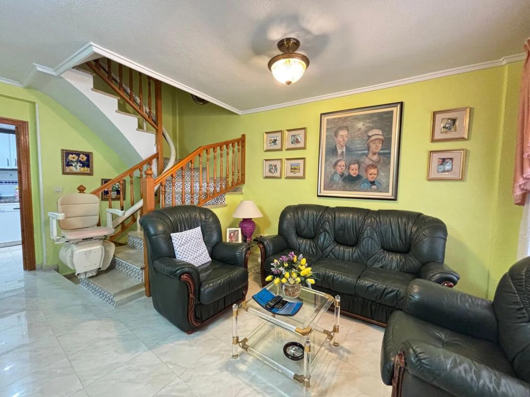 Sale of townhouse in Las Viñas , Guardamar del Segura photo 2
