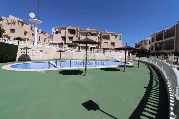 Дуплекс на продажу в Avenida de las Américas, 51, Гуардамар-дель-Сегура photo 1