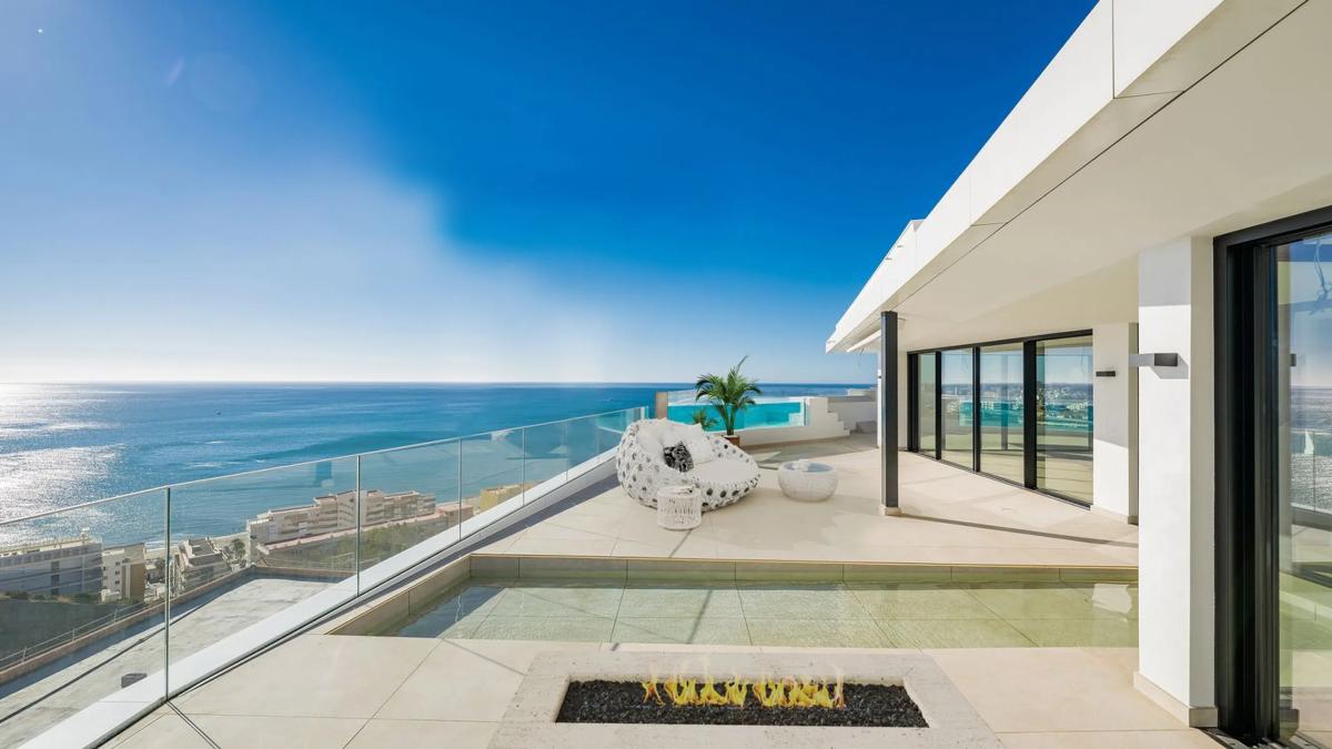Obra nueva CARAT SKY VILLAS en Fuengirola (Revista) photo 5
