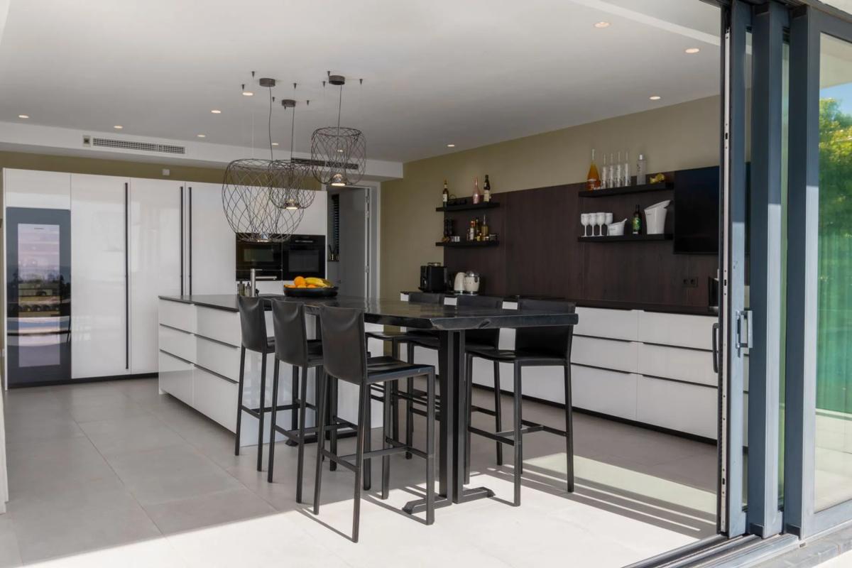 Properties for sale and rent in Spain photo 4