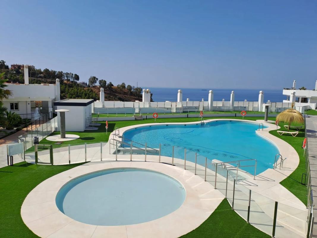 Obra nueva Altoveloo en Rincón de la Victoria (Revista) photo 4