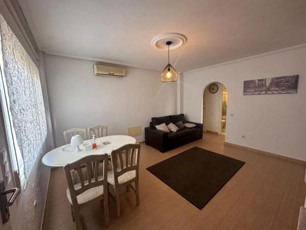 Duplex for sale on Avenida Garcia Rubira, Rojales photo 4
