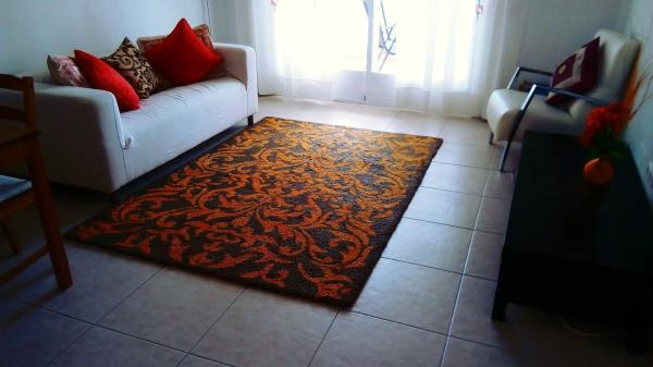Chalet pareado en calle Rojaleros Ausentes photo 1