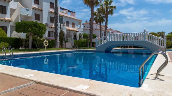 Apartment for sale in Grup Hills Club, Rojales photo 1