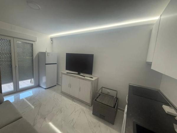 Квартира на продажу в Calle Thader, Рохалес photo 4