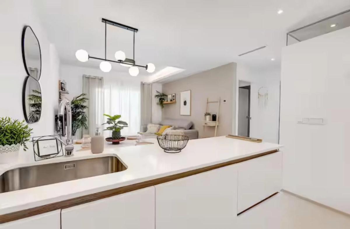 Venta de chalet adosado en Avenida de Málaga, 22 , Rojales photo 5