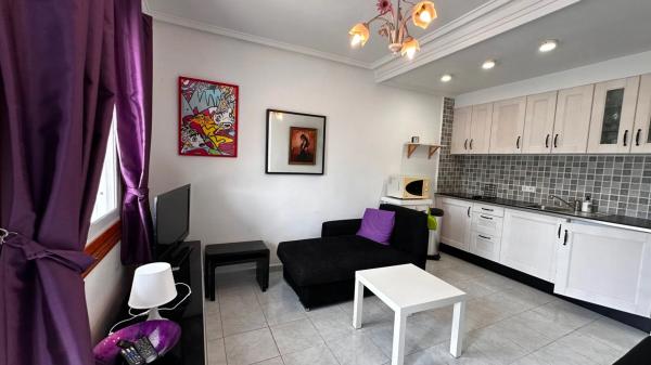 Квартира на продажу на Calle Belen, Рохалес photo 1