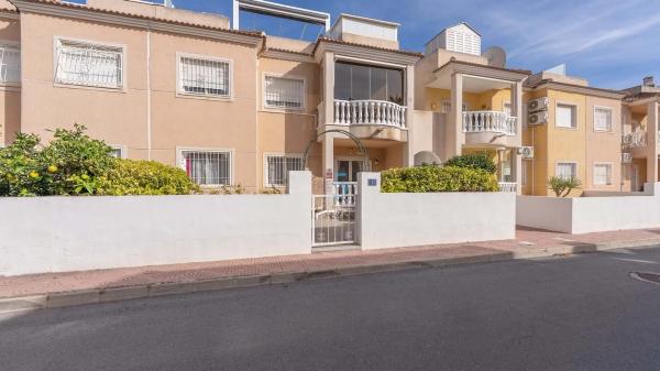 Квартира на продажу на Ciudad Quesada, Рохалес photo 1
