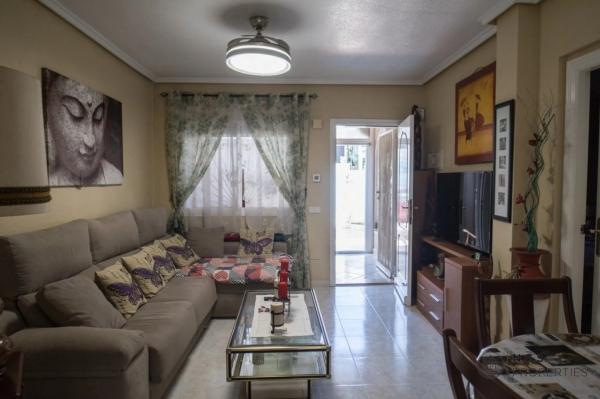 Квартира на продажу на  Calle Santiago de Compostela Número 1, Рохалес photo 4