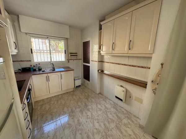 Chalet adosado en venta en Calle Zeus, 15 , Rojales thumbnail 1