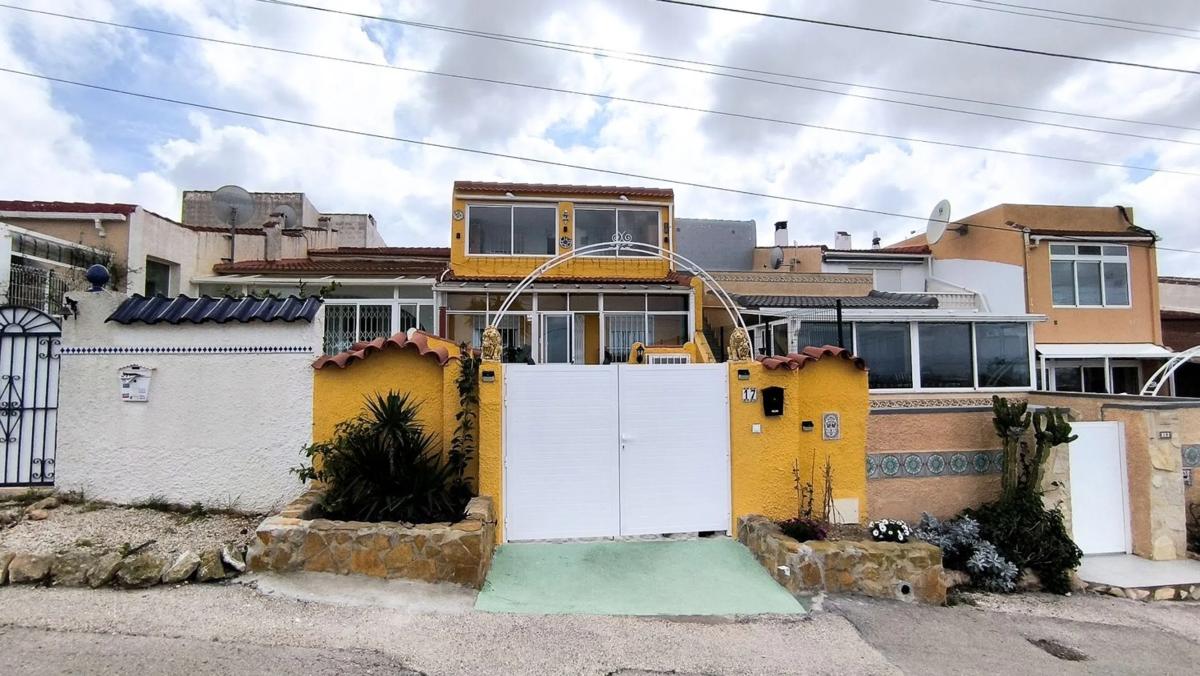Propiedades en venta y alquiler en España photo 1
