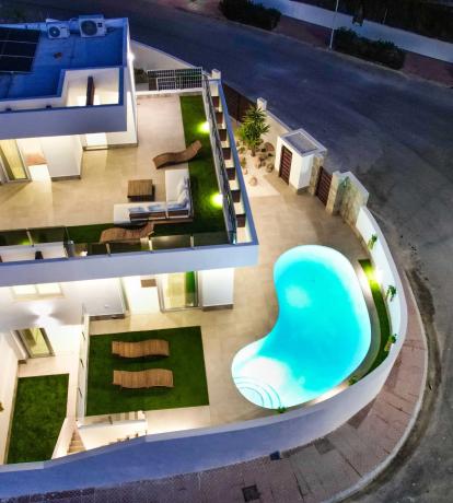 Chalet independiente en venta en Calle Onda, 10, Rojales
 photo 4