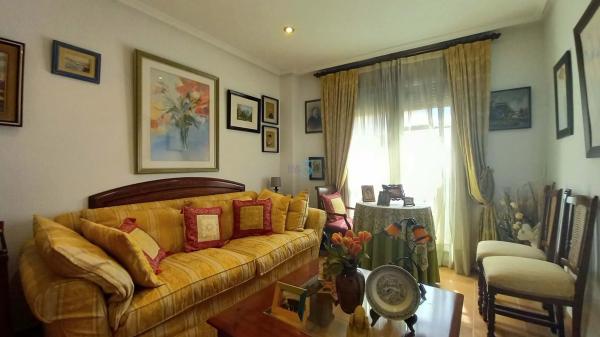 Квартира на продажу на  Centro, Рохалес photo 4