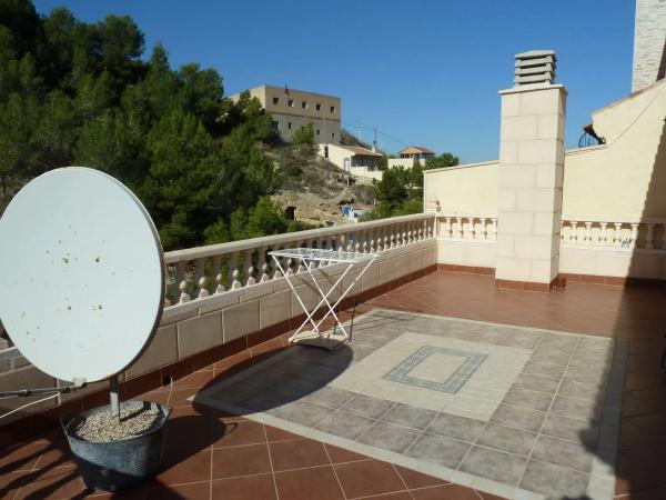 Chalet pareado photo 1
