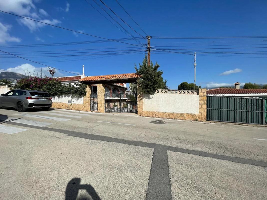 Venta de chalet independiente en AV SANT RAFEL, 30, Alfaz del Pi
photo 3