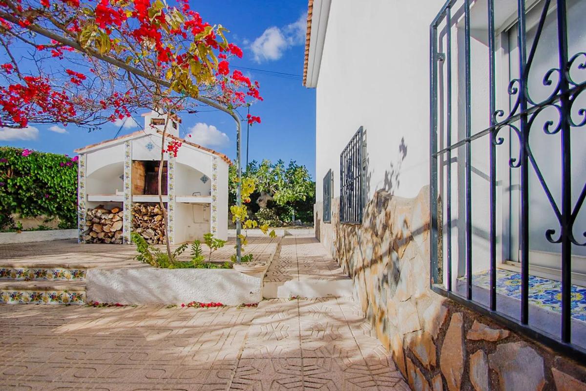 Sale of independent chalet in Calle Capricorn, Alfaz del Pi
 photo 4