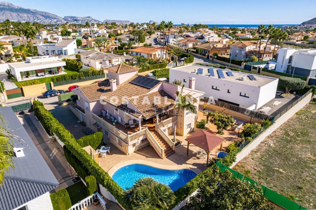 Venta de chalet independiente en Calle Formentera, Alfaz del Pi
 photo 4