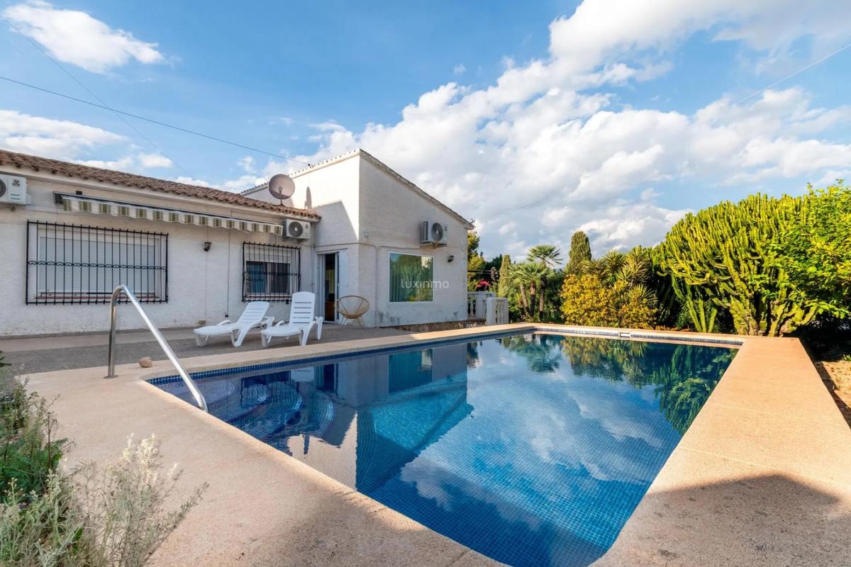 Venta de chalet independiente en L'Albir, Alfaz del Pi
photo 1