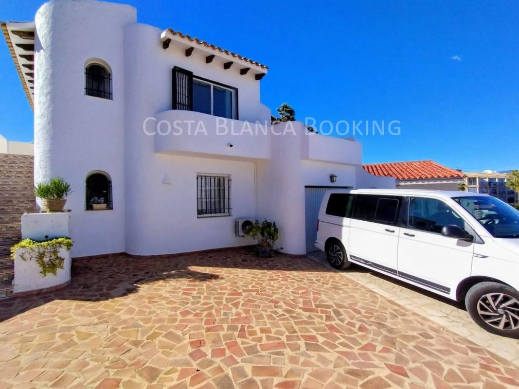 Venta de chalet adosado en  L'Albir , Alfaz del Pi photo 2