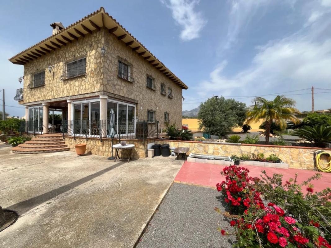 Venta de chalet independiente en Alfaz del Pi Pueblo-Urbanizaciones, Alfaz del Pi
photo 1